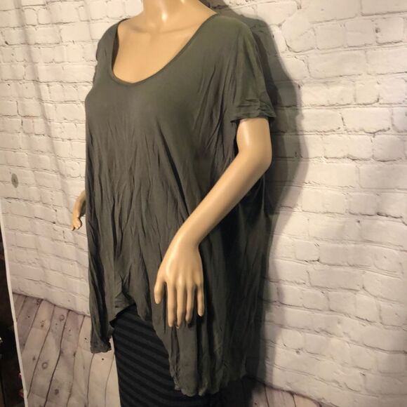 Philosophy Loose Fitting Top Asymmetrical … - Picture 4 of 10